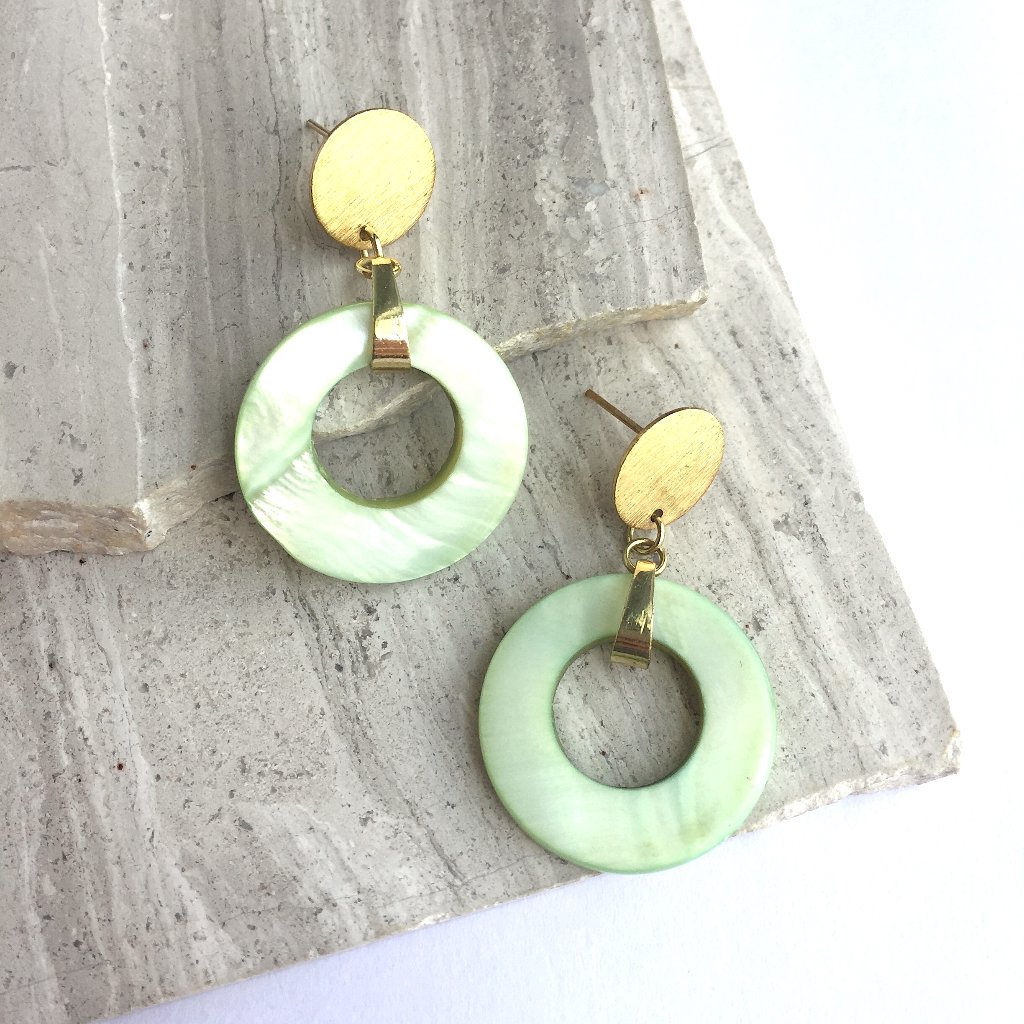 Mint Green Shell Hoops Post Earrings Nwt 36$